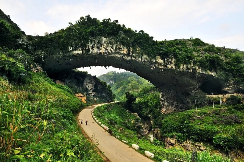 天生桥实景